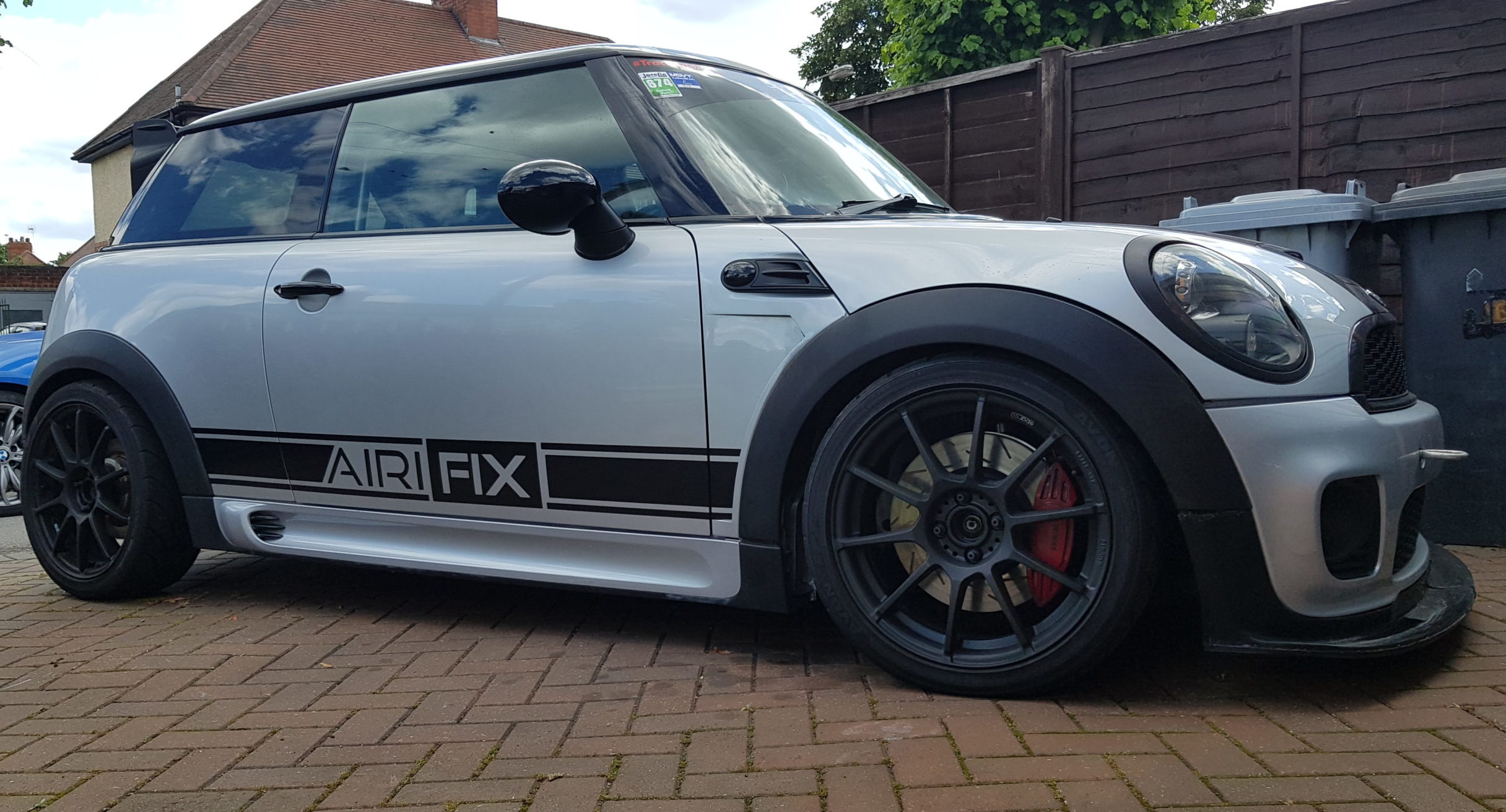 Airifix Side Stripes - Image 2